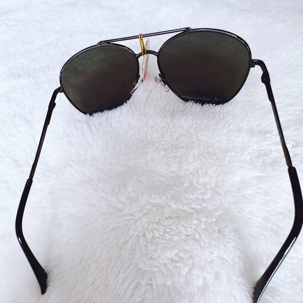 Freya Blue w/Black Rim Mirrored Sunglasses - Picture 7 of 15